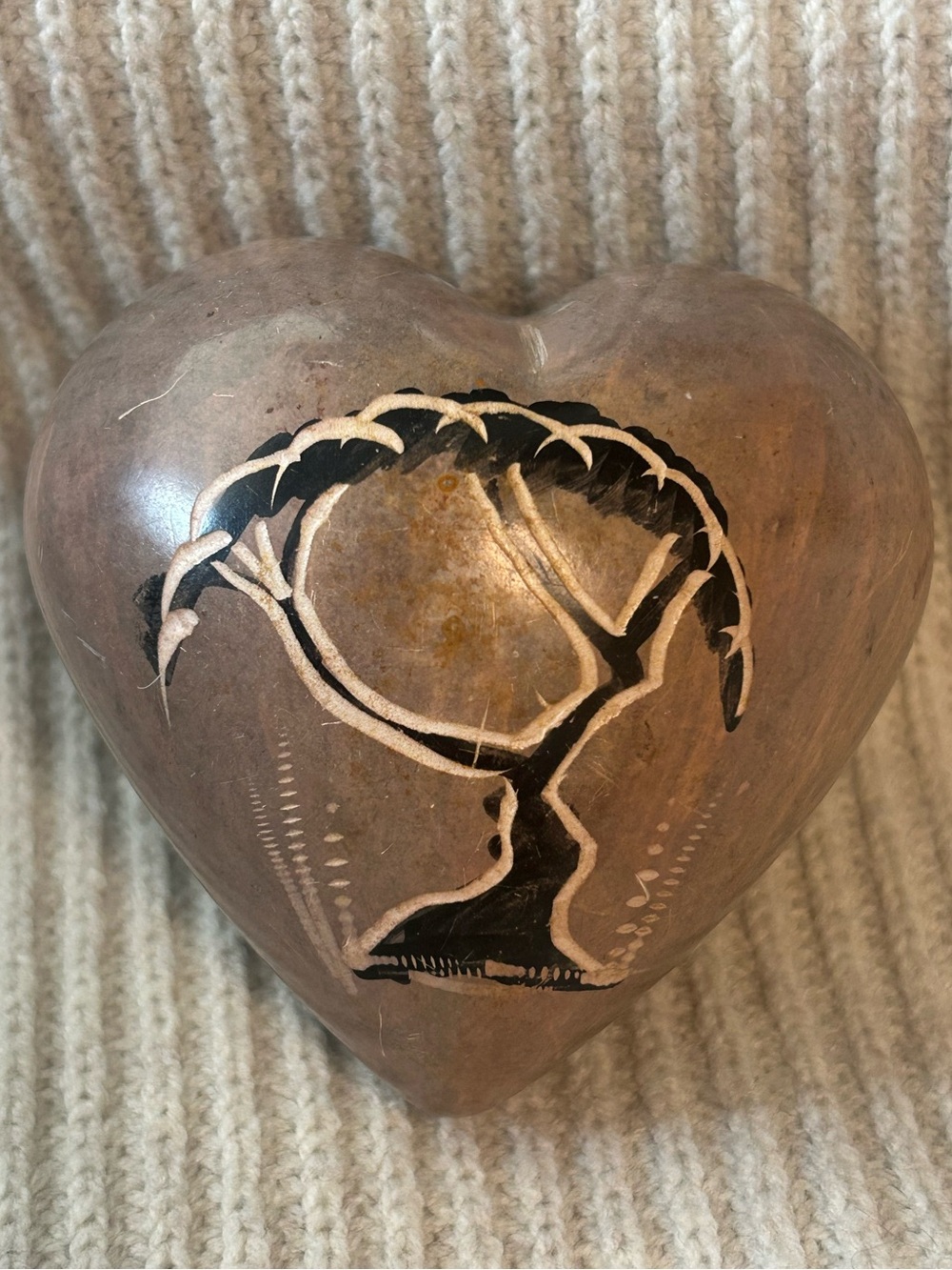 Hand-Carved Kisii Soapstone Heart Paperweight - Picture 3 of 6